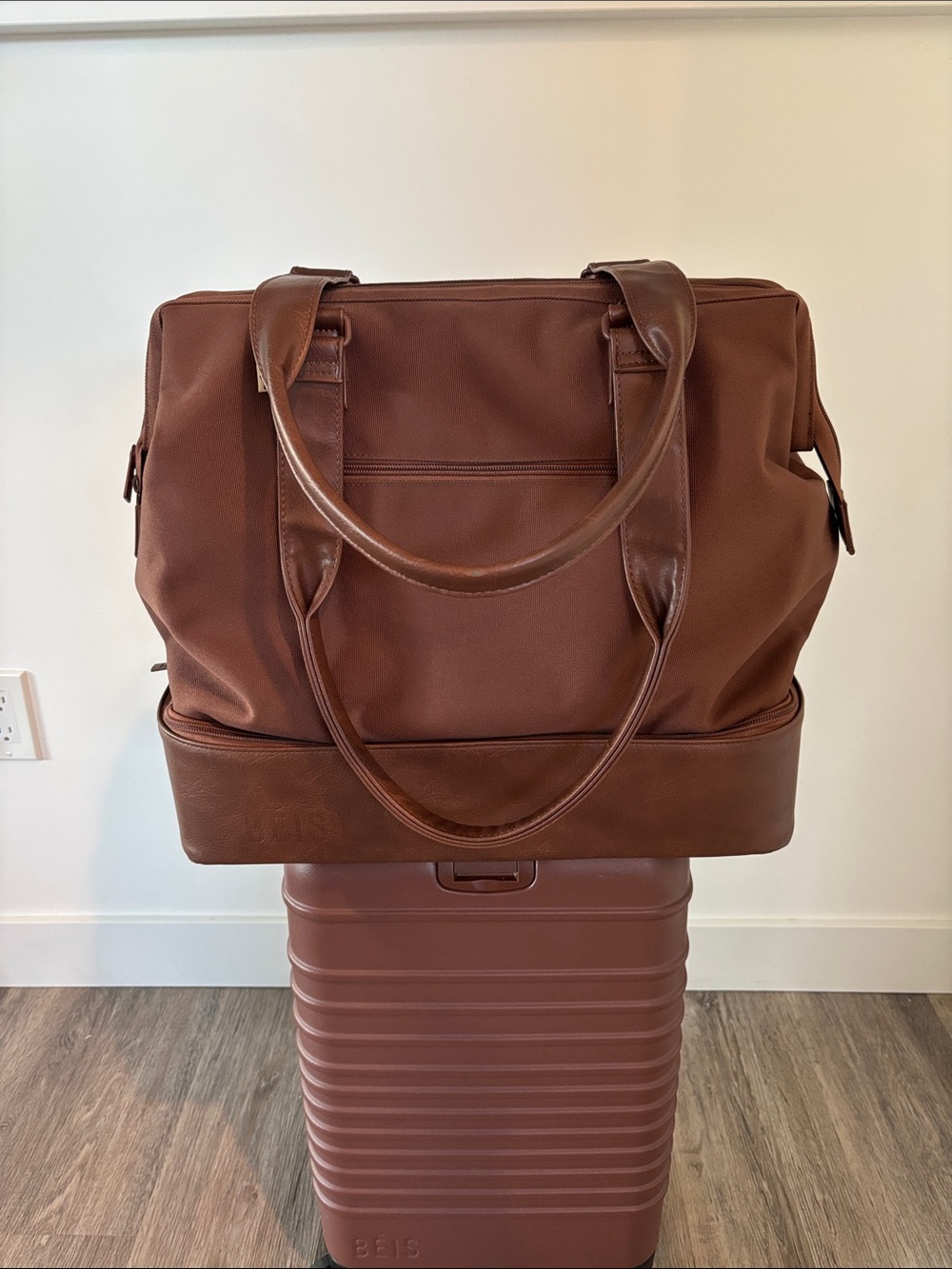 BEIS Weekender Mini in Maple